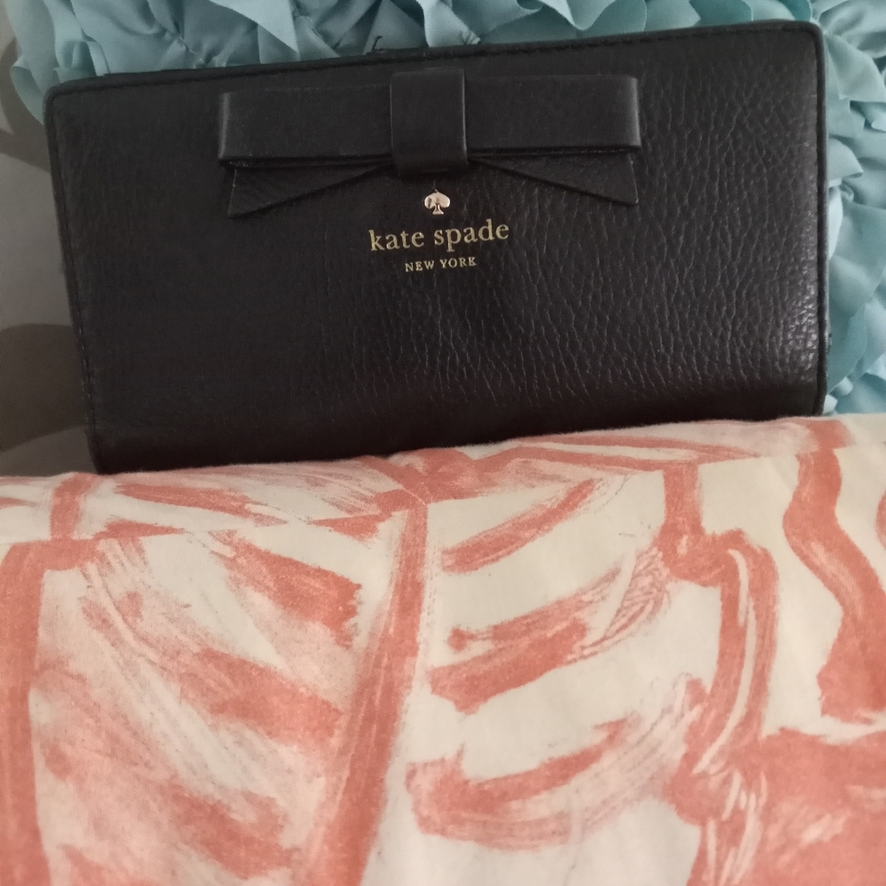 Kate Spade wallet